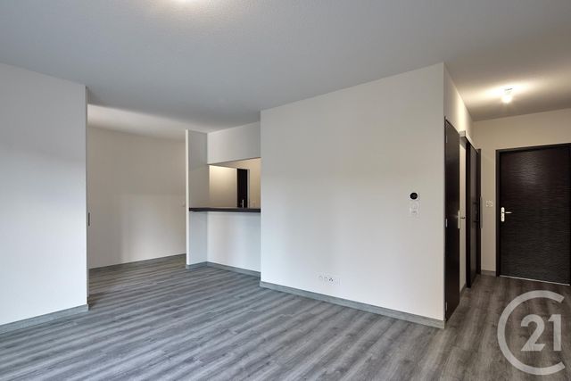 Appartement T3 &agrave; louer - 3 pi&egrave;ces - 70,75 m2 - Bar Sur Aube - 10 - CHAMPAGNE-ARDENNE