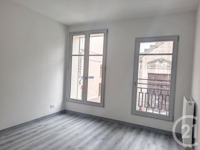 Appartement T3 &agrave; louer - 3 pi&egrave;ces - 69,30 m2 - Bar Sur Aube - 10 - CHAMPAGNE-ARDENNE