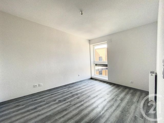 Appartement T4 &agrave; louer - 4 pi&egrave;ces - 87,65 m2 - Bar Sur Aube - 10 - CHAMPAGNE-ARDENNE