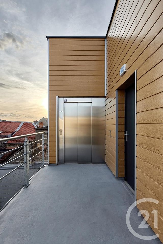 Appartement T4 &agrave; louer - 4 pi&egrave;ces - 87,65 m2 - Bar Sur Aube - 10 - CHAMPAGNE-ARDENNE