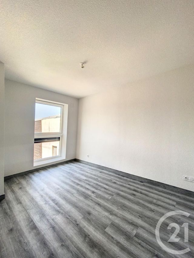 Appartement T4 &agrave; louer - 4 pi&egrave;ces - 87,65 m2 - Bar Sur Aube - 10 - CHAMPAGNE-ARDENNE