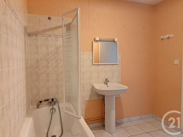 Appartement T3 &agrave; louer - 4 pi&egrave;ces - 65 m2 - Longchamp Sur Aujon - 10 - CHAMPAGNE-ARDENNE