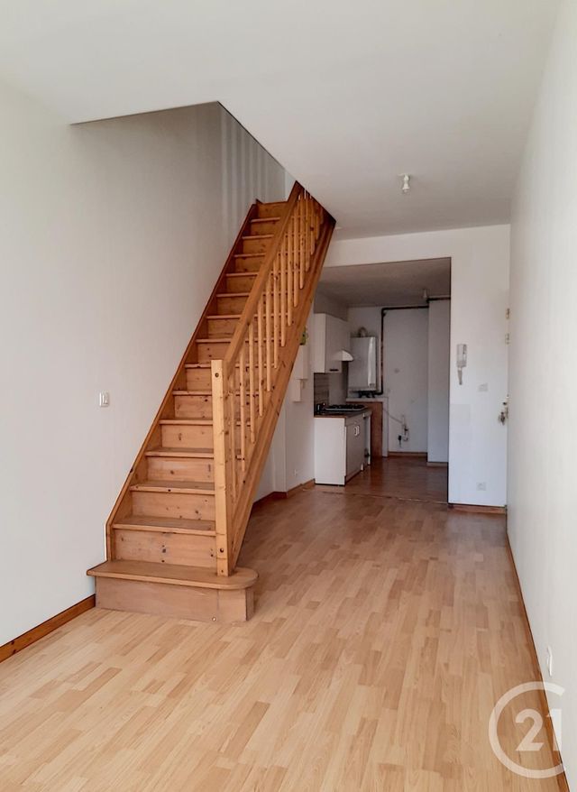 Appartement F3 &agrave; louer - 3 pi&egrave;ces - 52 m2 - Bar Sur Aube - 10 - CHAMPAGNE-ARDENNE