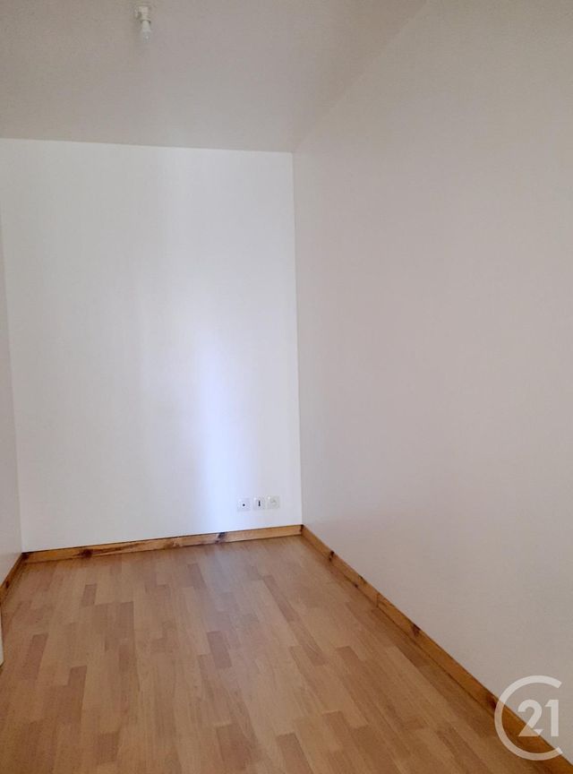 Appartement F3 &agrave; louer - 3 pi&egrave;ces - 52 m2 - Bar Sur Aube - 10 - CHAMPAGNE-ARDENNE