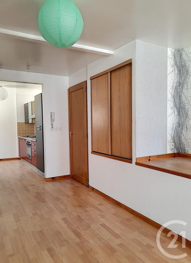 Appartement F3 &agrave; louer - 3 pi&egrave;ces - 72 m2 - Bar Sur Aube - 10 - CHAMPAGNE-ARDENNE