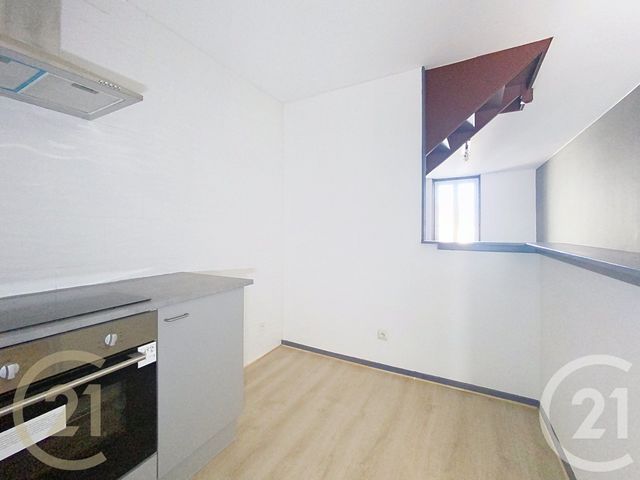 Appartement T3 &agrave; louer - 3 pi&egrave;ces - 55,92 m2 - Bar Sur Aube - 10 - CHAMPAGNE-ARDENNE