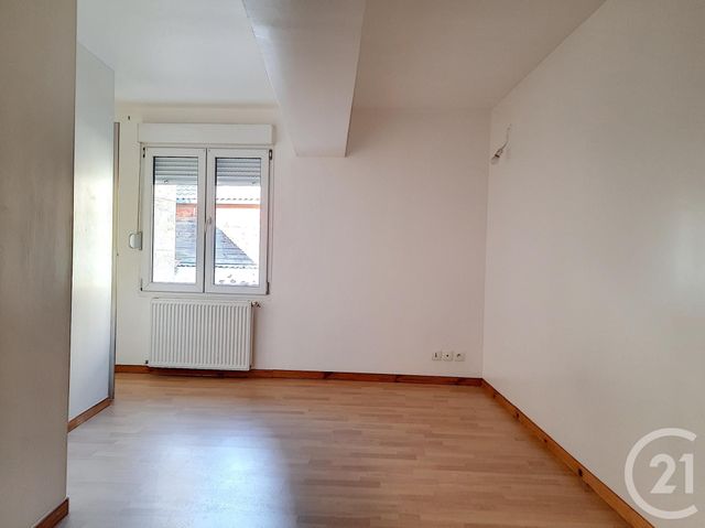 Appartement T3 &agrave; louer - 3 pi&egrave;ces - 68,44 m2 - Bar Sur Aube - 10 - CHAMPAGNE-ARDENNE