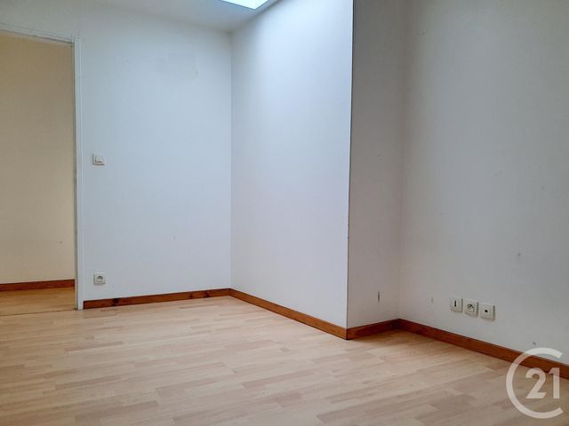 Appartement T3 &agrave; louer - 3 pi&egrave;ces - 68,44 m2 - Bar Sur Aube - 10 - CHAMPAGNE-ARDENNE