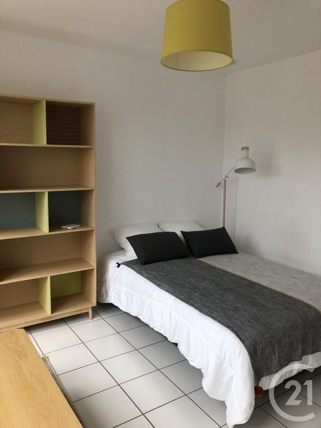Appartement T2 &agrave; louer - 2 pi&egrave;ces - 22 m2 - Bar Sur Aube - 10 - CHAMPAGNE-ARDENNE