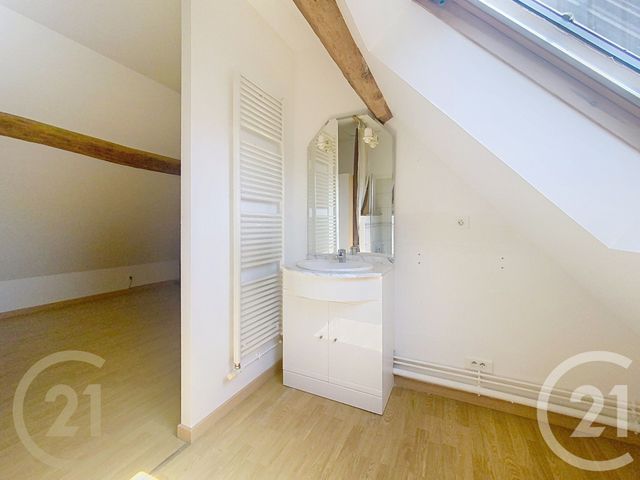 Appartement T2 &agrave; louer - 2 pi&egrave;ces - 40 m2 - Bar Sur Aube - 10 - CHAMPAGNE-ARDENNE