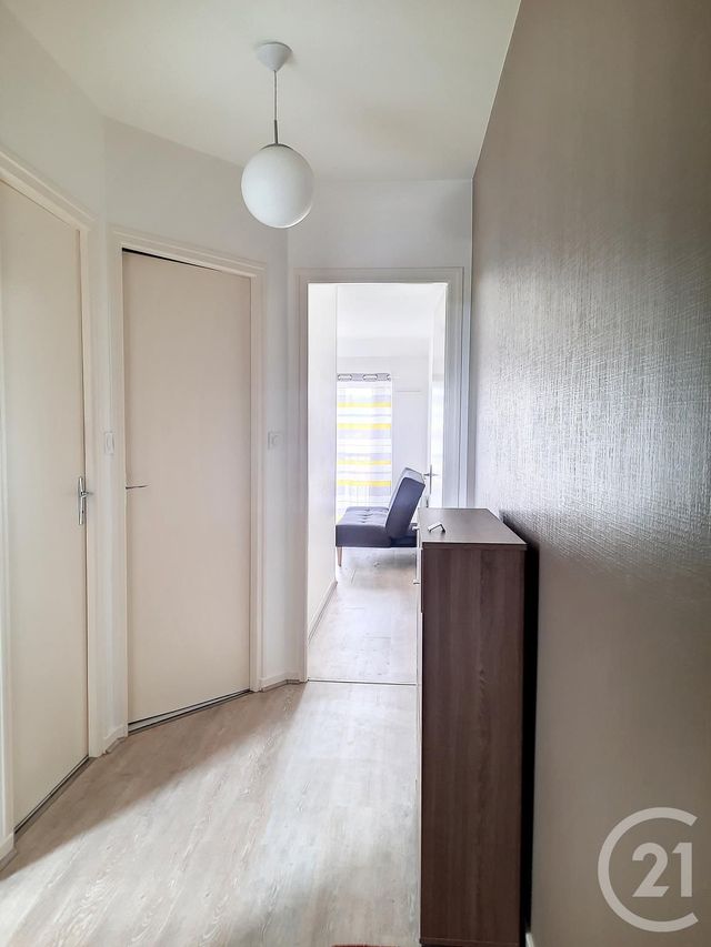 Appartement T2 &agrave; louer - 2 pi&egrave;ces - 33,86 m2 - Bar Sur Aube - 10 - CHAMPAGNE-ARDENNE