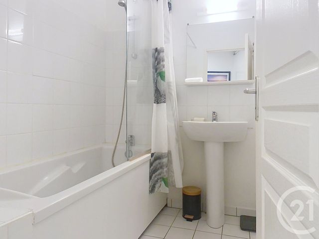 Appartement F2 &agrave; louer - 2 pi&egrave;ces - 48 m2 - Bar Sur Aube - 10 - CHAMPAGNE-ARDENNE
