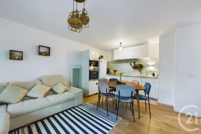 Appartement T3 à vendre - 3 pièces - 55,90 m2 - Eysines - 33 - AQUITAINE