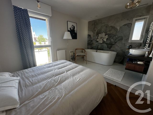 Maison à vendre - 3 pièces - 82 m2 - Le Bouscat - 33 - AQUITAINE