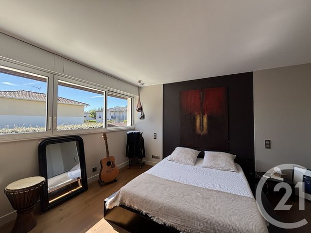 Maison à vendre - 3 pièces - 82 m2 - Le Bouscat - 33 - AQUITAINE