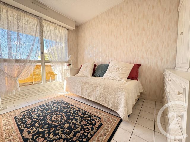 Appartement T3 à vendre - 3 pièces - 69,01 m2 - Le Bouscat - 33 - AQUITAINE