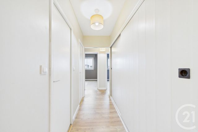 Appartement T4 à louer - 4 pièces - 86,82 m2 - Merignac - 33 - AQUITAINE