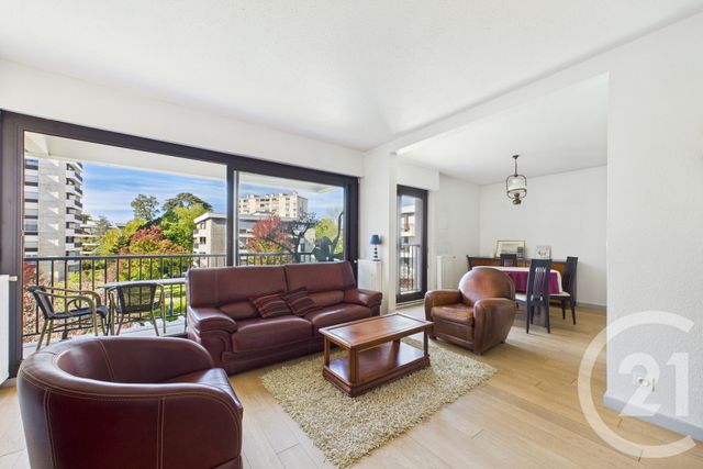 Appartement T4 à louer - 4 pièces - 85 m2 - Merignac - 33 - AQUITAINE