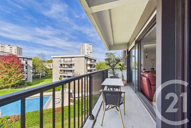 Appartement T4 à louer - 4 pièces - 85 m2 - Merignac - 33 - AQUITAINE