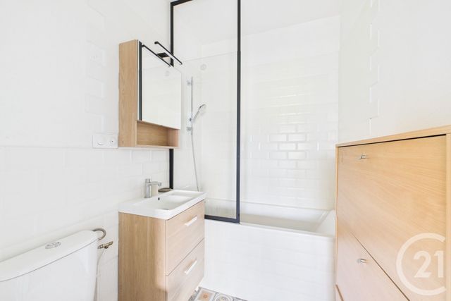 Appartement T4 à louer - 4 pièces - 85 m2 - Merignac - 33 - AQUITAINE