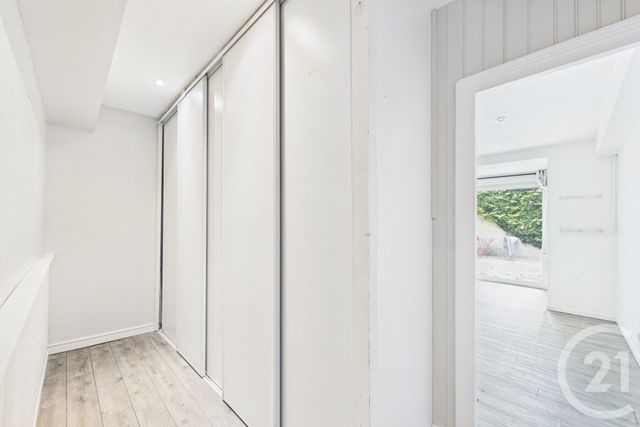 Maison &agrave; louer - 5 pi&egrave;ces - 133,09 m2 - Bordeaux - 33 - AQUITAINE