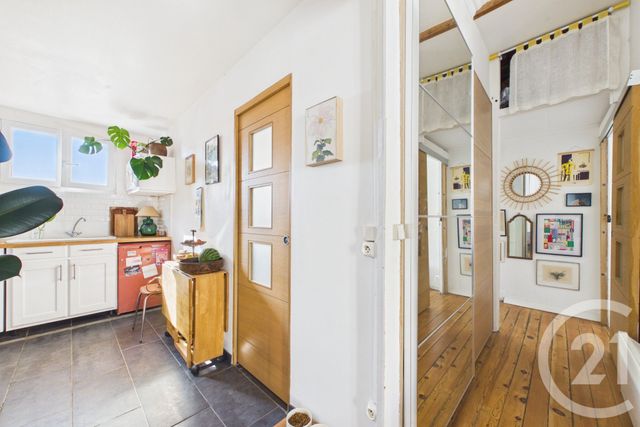 Appartement T2 &agrave; louer - 2 pi&egrave;ces - 45,82 m2 - Bordeaux - 33 - AQUITAINE