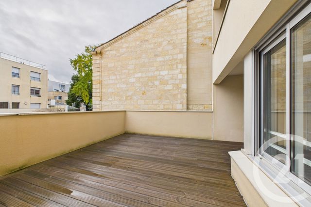 Appartement T2 à louer - 2 pièces - 44,41 m2 - Bordeaux - 33 - AQUITAINE