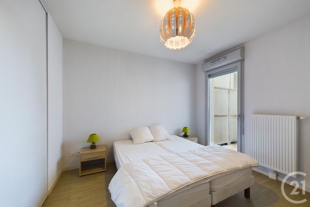 Appartement T4 à louer - 4 pièces - 79,64 m2 - Bordeaux - 33 - AQUITAINE