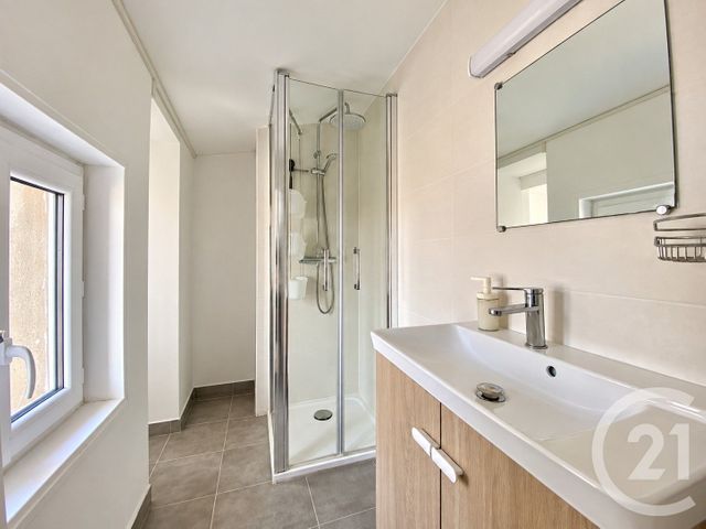 Appartement T3 &agrave; louer - 3 pi&egrave;ces - 41,79 m2 - Bordeaux - 33 - AQUITAINE