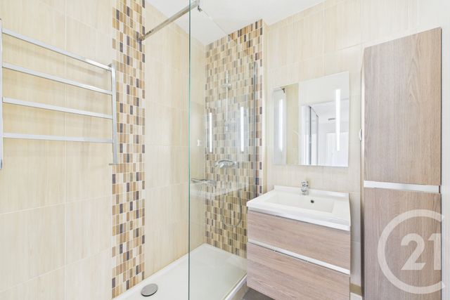 Appartement T3 &agrave; louer - 3 pi&egrave;ces - 63 m2 - Bordeaux - 33 - AQUITAINE