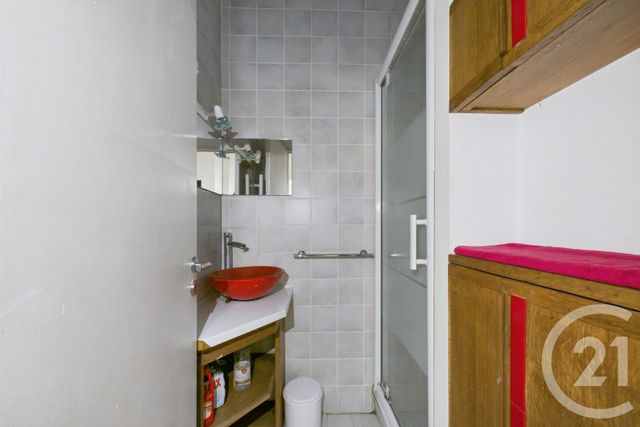 Appartement T3 &agrave; louer - 3 pi&egrave;ces - 69,61 m2 - Bordeaux - 33 - AQUITAINE