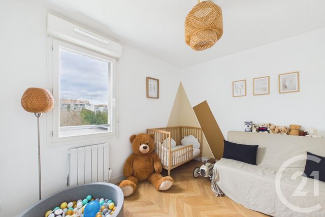 Appartement T3 &agrave; louer - 3 pi&egrave;ces - 67,91 m2 - Bruges - 33 - AQUITAINE