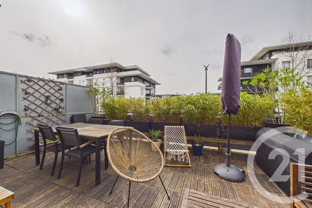 Appartement T3 &agrave; louer - 3 pi&egrave;ces - 70,25 m2 - Bruges - 33 - AQUITAINE