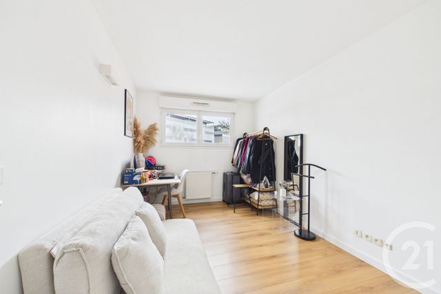 Appartement T3 &agrave; louer - 3 pi&egrave;ces - 70,25 m2 - Bruges - 33 - AQUITAINE