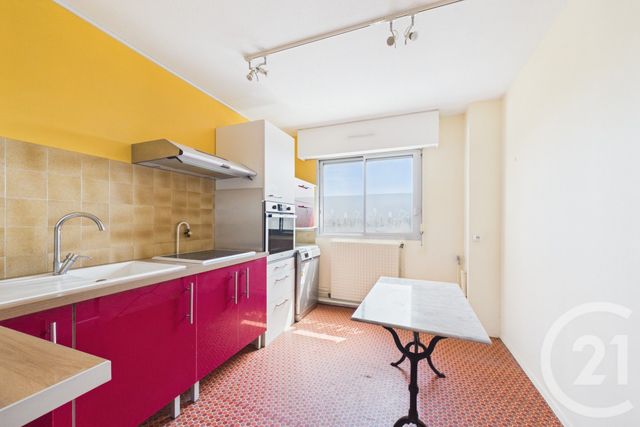 Appartement T3 &agrave; louer - 3 pi&egrave;ces - 77,59 m2 - Bordeaux - 33 - AQUITAINE