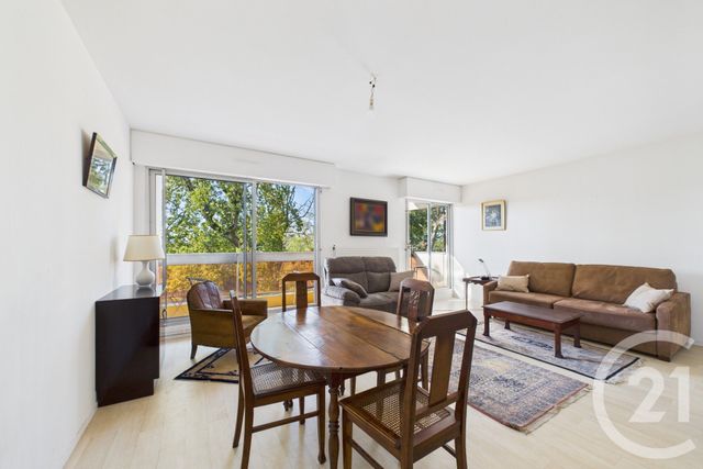 Appartement T3 &agrave; louer - 3 pi&egrave;ces - 77,59 m2 - Bordeaux - 33 - AQUITAINE