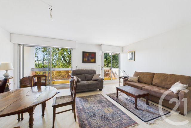 Appartement T3 &agrave; louer - 3 pi&egrave;ces - 77,59 m2 - Bordeaux - 33 - AQUITAINE