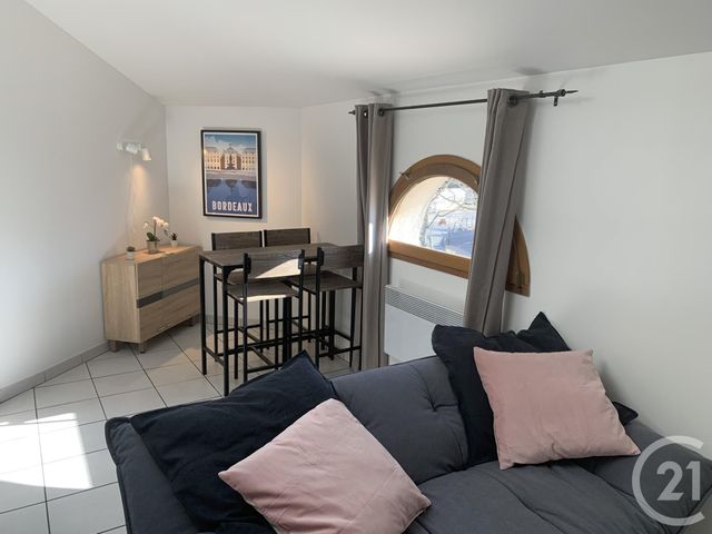 Appartement T2 &agrave; louer - 2 pi&egrave;ces - 35,46 m2 - Le Bouscat - 33 - AQUITAINE