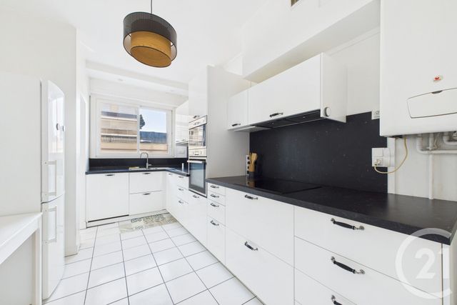 Appartement T3 &agrave; louer - 4 pi&egrave;ces - 87,44 m2 - Bordeaux - 33 - AQUITAINE