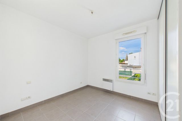Appartement T3 &agrave; louer - 3 pi&egrave;ces - 53,06 m2 - Le Taillan Medoc - 33 - AQUITAINE
