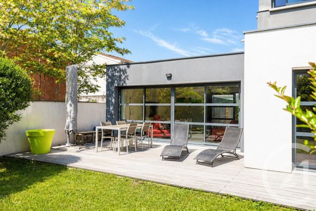 Maison &agrave; vendre - 3 pi&egrave;ces - 138 m2 - Eysines - 33 - AQUITAINE