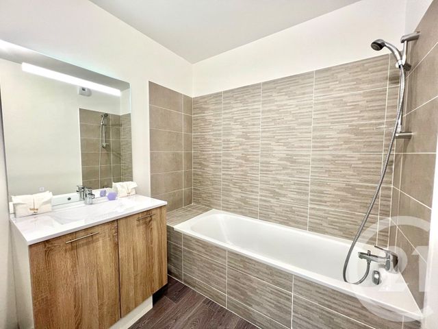 Appartement F4 &agrave; vendre - 4 pi&egrave;ces - 80,23 m2 - Eysines - 33 - AQUITAINE