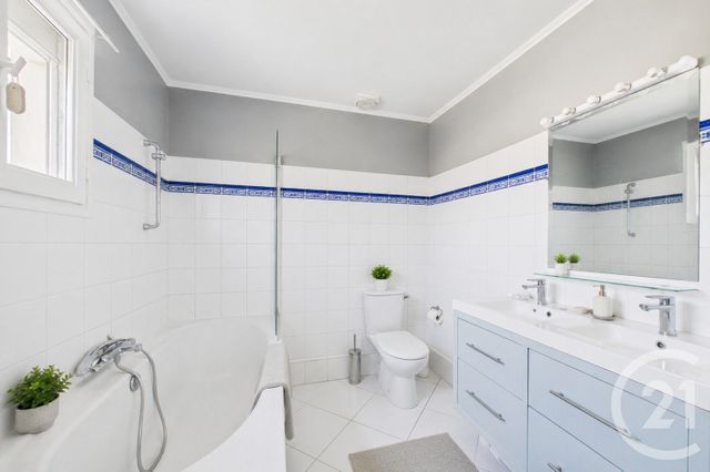 Maison &agrave; vendre - 4 pi&egrave;ces - 89,02 m2 - Bruges - 33 - AQUITAINE