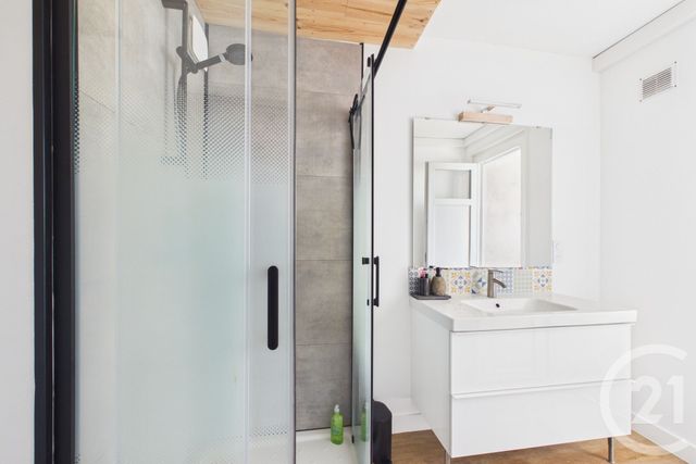 Appartement T2 &agrave; louer - 2 pi&egrave;ces - 37,76 m2 - Bordeaux - 33 - AQUITAINE