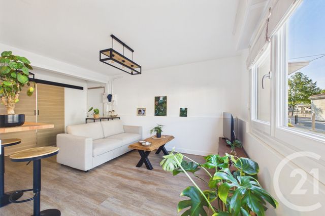 Appartement T2 &agrave; louer - 2 pi&egrave;ces - 37,76 m2 - Bordeaux - 33 - AQUITAINE
