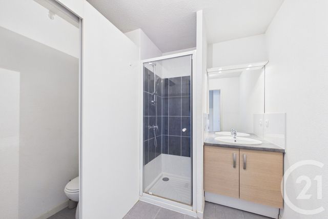 Appartement T2 &agrave; louer - 2 pi&egrave;ces - 40,02 m2 - Le Haillan - 33 - AQUITAINE