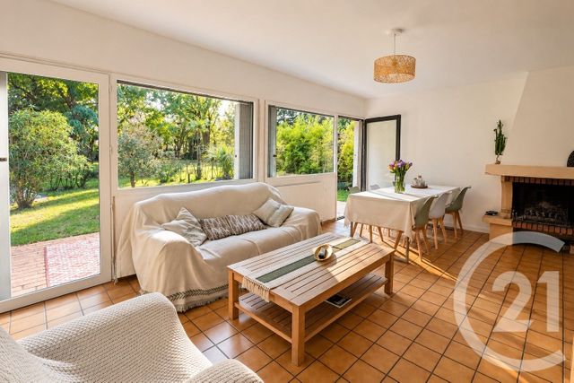 Maison 5 pièces 106 m² · à Eysines · 106,2 m² · 305 000 €