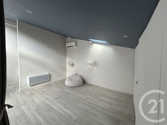 Appartement Loft à vendre - 3 pièces - 76,01 m2 - St Maur Des Fosses - 94 - ILE-DE-FRANCE