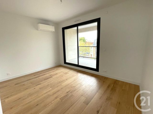 Appartement F5 à vendre - 6 pièces - 127,70 m2 - St Maur Des Fosses - 94 - ILE-DE-FRANCE