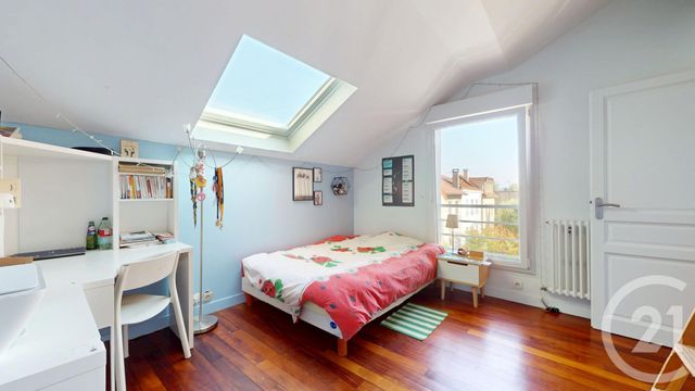 Maison &agrave; vendre - 9 pi&egrave;ces - 193 m2 - St Maur Des Fosses - 94 - ILE-DE-FRANCE